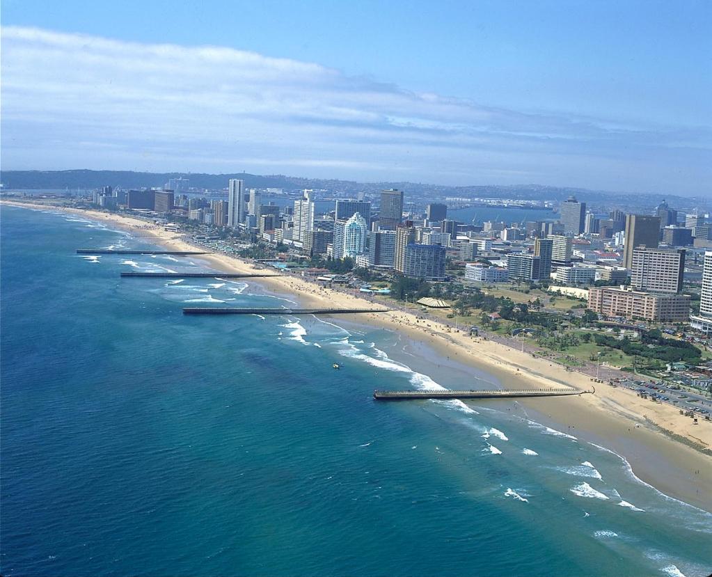 Bayside Hotel & Self Catering 110 West Street Durban Exterior foto